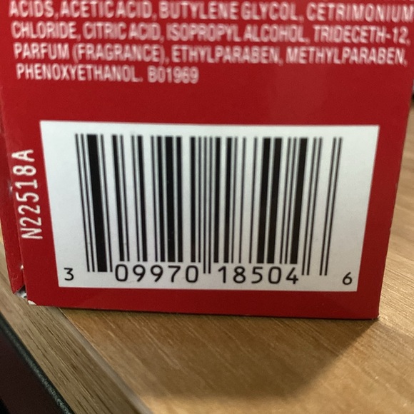 10 boxes Revlon Colorsilk 100% Gray Coverage - #20 Brown Black - Picture 3 of 4